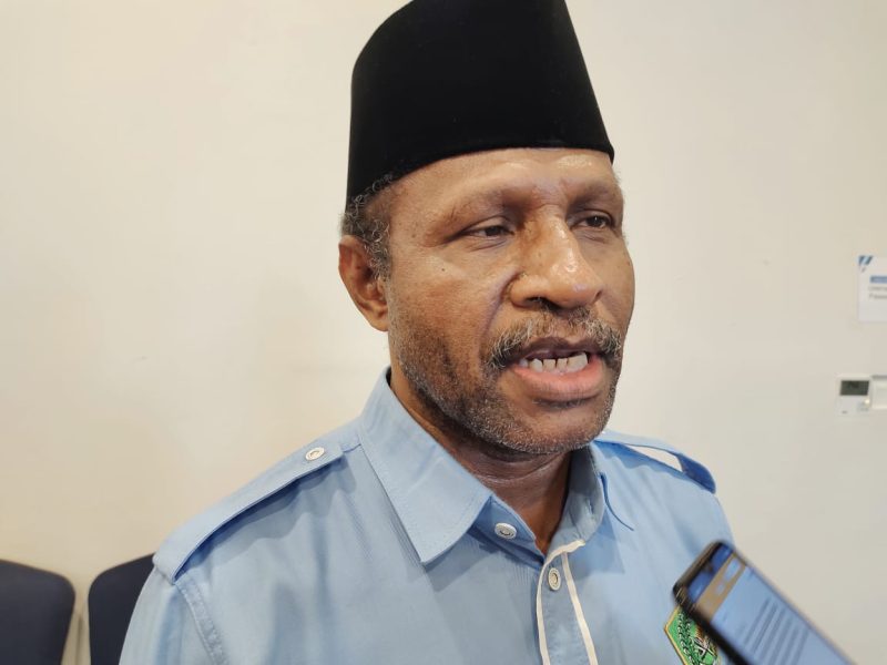 Kepala Kantor Wilayah Kementerian Agama Provinsi Papua, Klemens Taran.