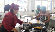 KRI Vanimo Dorong Pemberdayaan Perempuan PNG Melalui Kuliner