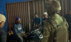 Jaga Rasa Aman Warga, Prajurit Yonif TP 810/BEM Sisir Permukiman Doyo Baru