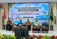 Memperkuat kolaborasi demi kesejahteraan nelayan! Kejaksaan Tinggi Papua bersama Dinas Kelautan dan Perikanan Provinsi Papua resmi menandatangani Perjanjian Kerja Sama (PKS) serta menggelar FGD