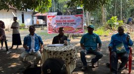 Suasana Dialog Adat Pemuda Damai Papua di Kampung Keder, Distrik Pantai Timur Bagian Barat, Kabupaten Sarmi, dalam rangka menyongsong Hari Sumpah Pemuda. Istimewa.